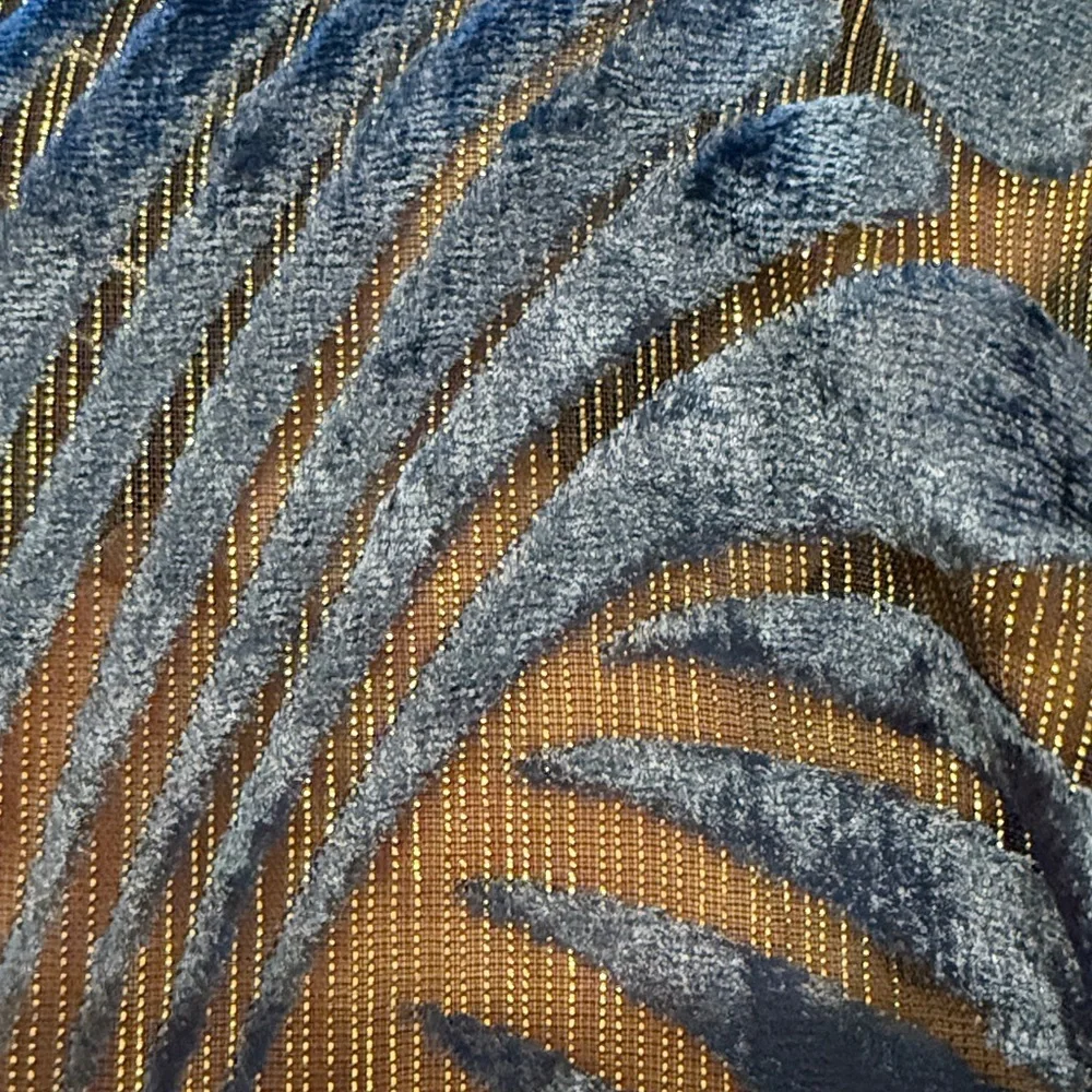 Soft Surroundings Adrienne Embroidered Velvet Tunic - Picture 11 of 11